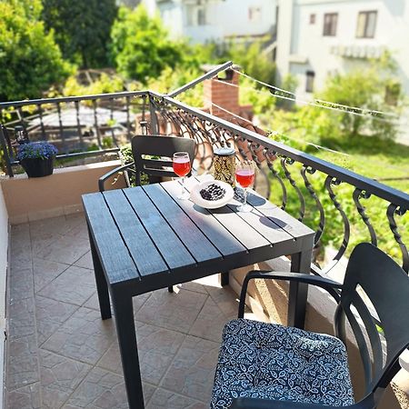 Hotel Apartman Komadina Makarská Exteriér fotografie