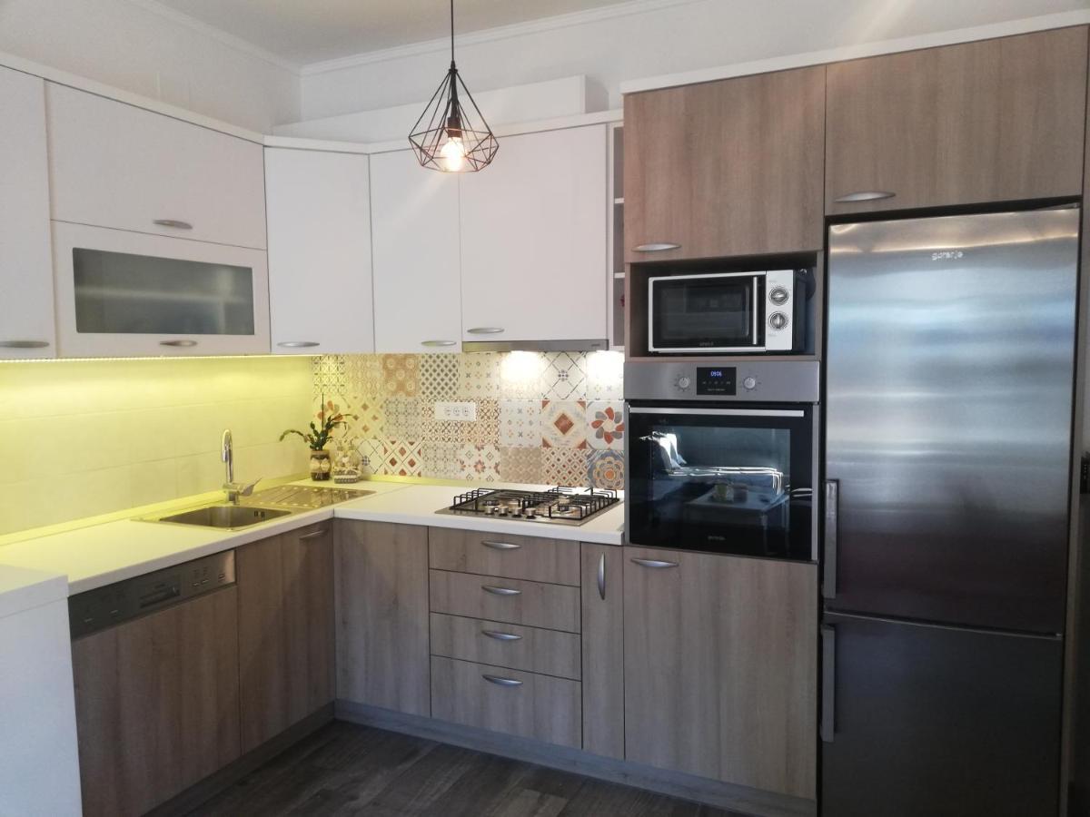 Hotel Apartman Komadina Makarská Exteriér fotografie