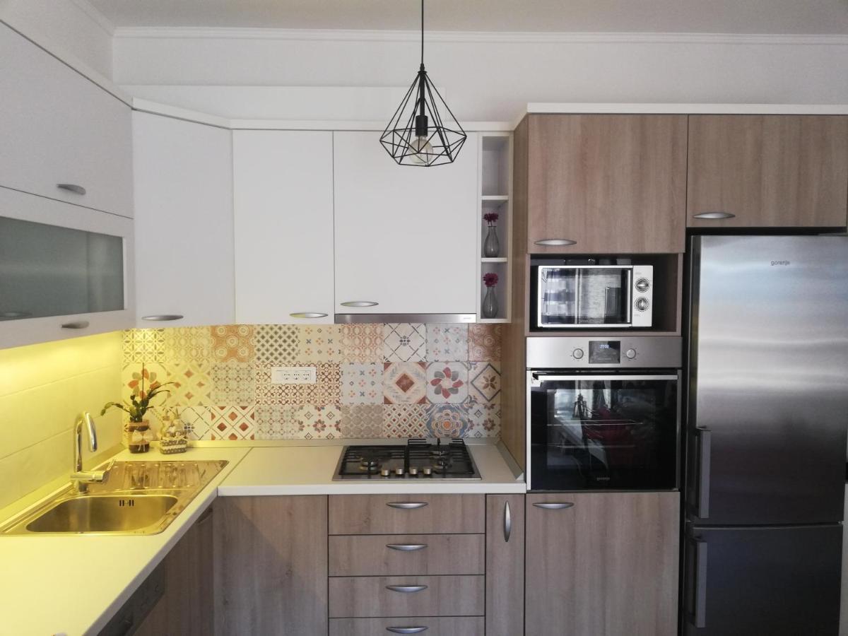 Hotel Apartman Komadina Makarská Exteriér fotografie