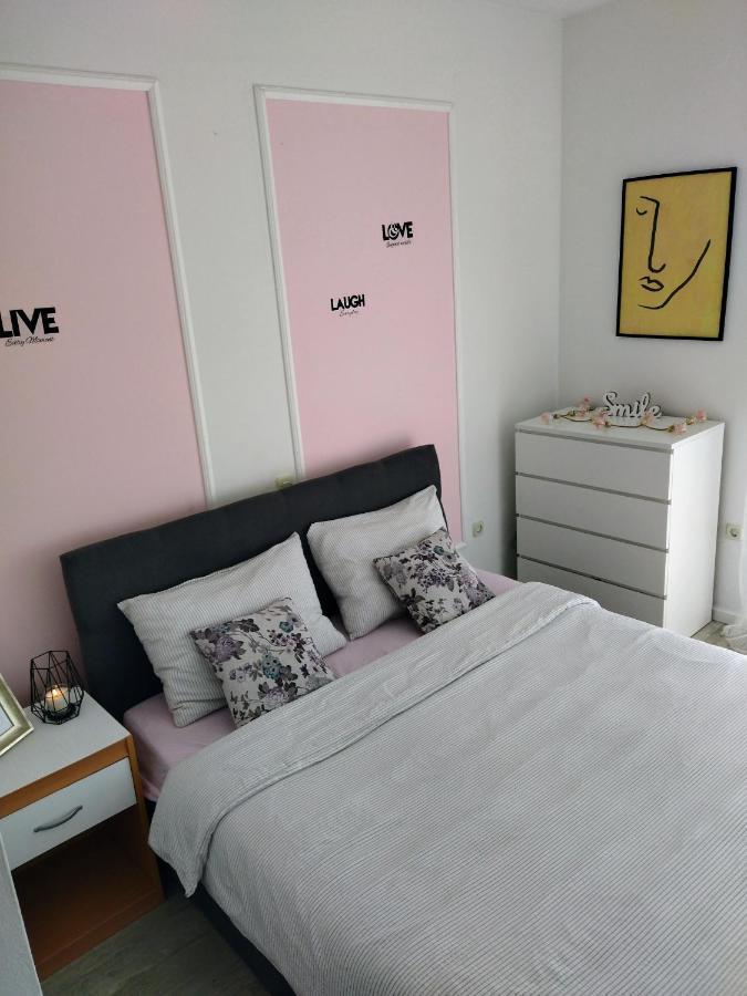Hotel Apartman Komadina Makarská Exteriér fotografie